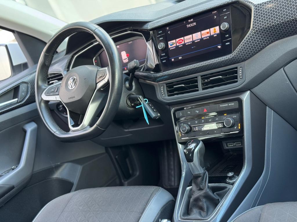 Volkswagen T-cross 1.0 tsi style * virtual cockpit * stoelverwarming * carp