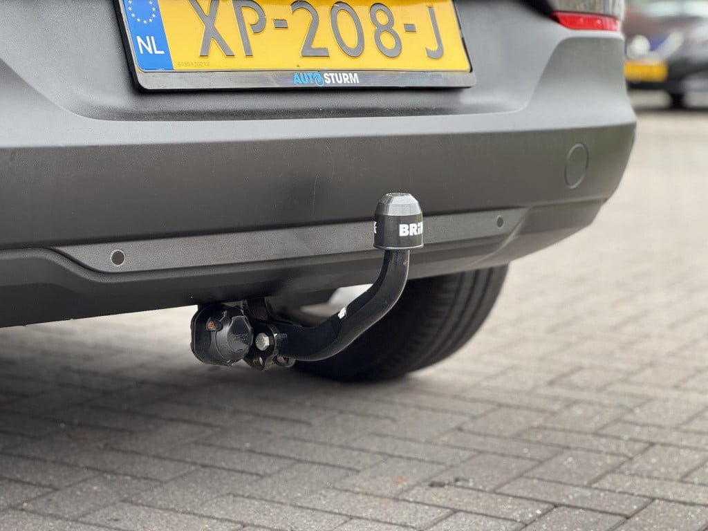 Opel Grandland X 1.2 turbo business + | trekhaak | navigatie | camera | app