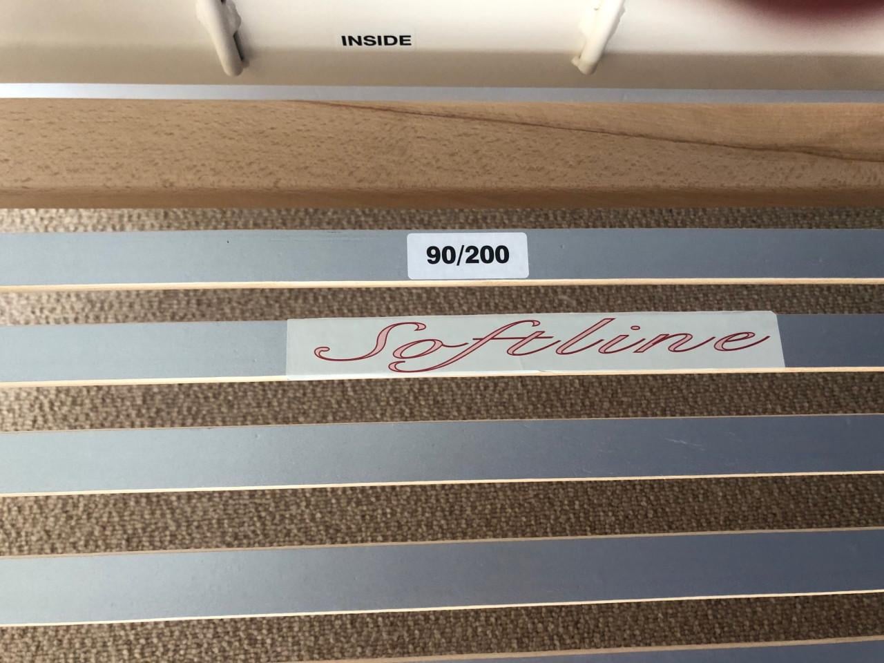 Romantisch metalen eenpersoons ledikant