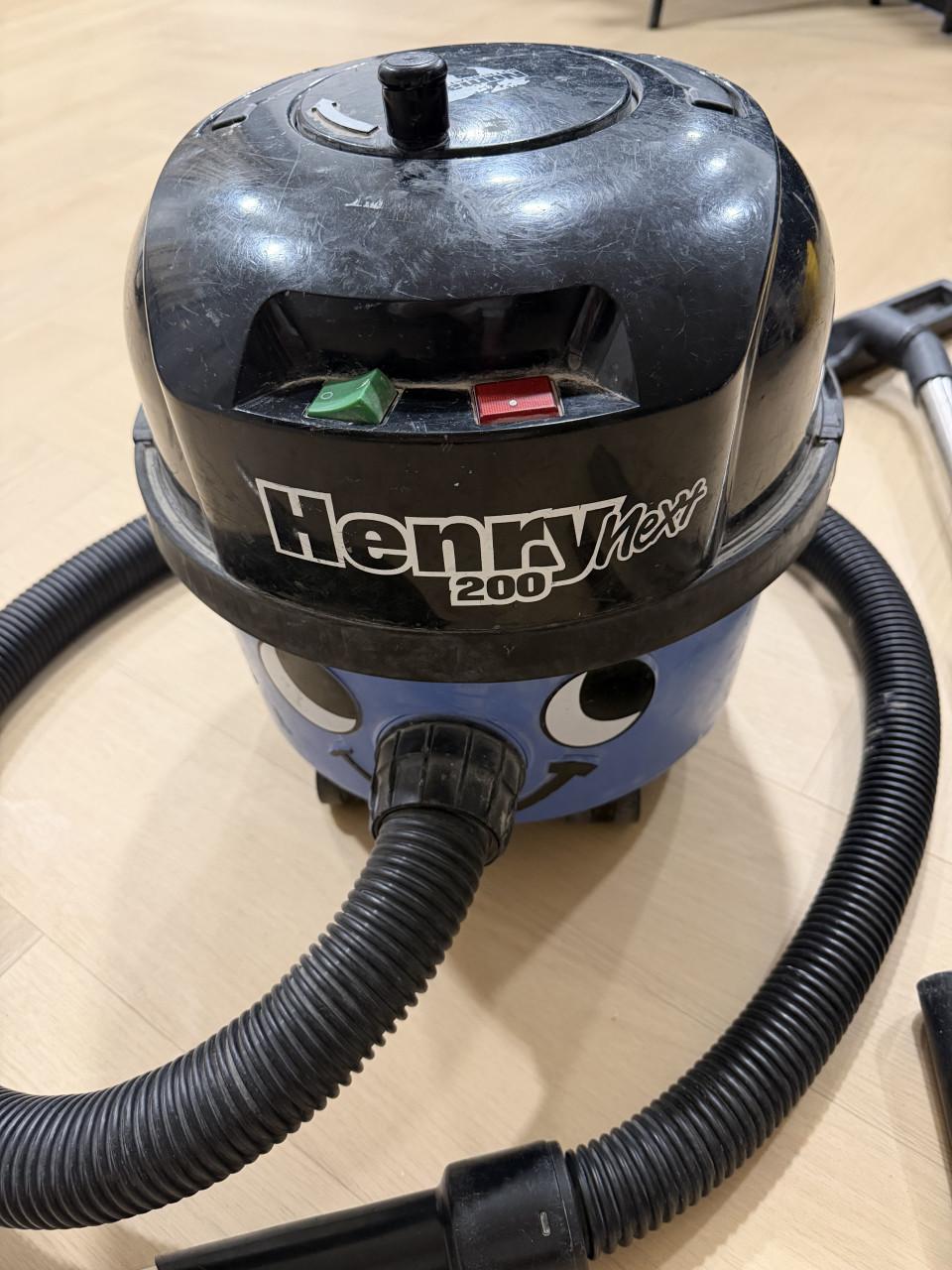 Numatic Stofzuiger Henry 200