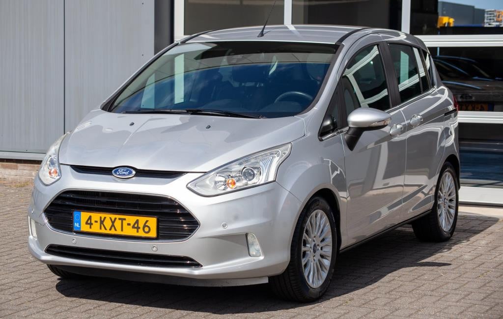 Ford B-max 1.0 ecoboost titanium