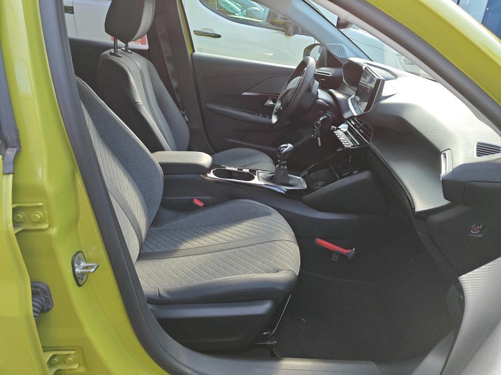 Peugeot 208 1.2 100pk allure apple carplay & android auto | adaptieve cruis