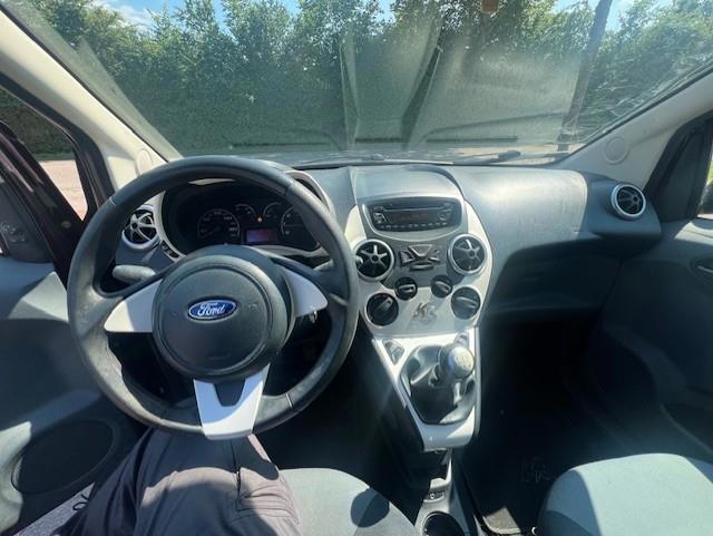 Ford KA 1.2 titanium