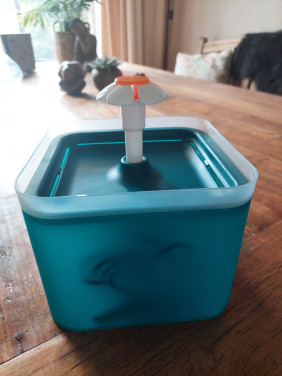 Drinkfontein voor kat of klein hondje