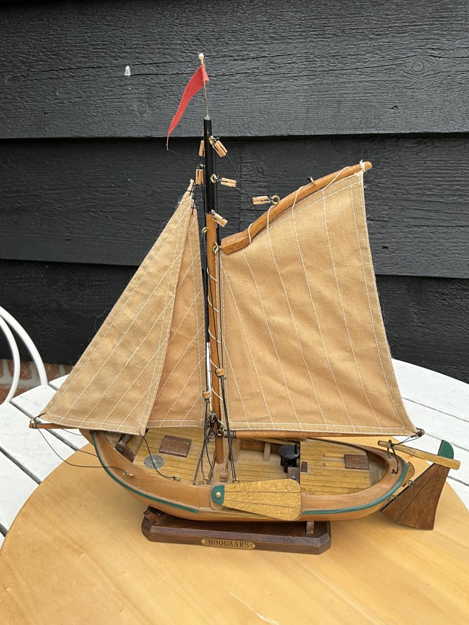 Model Hoogaarsbootje