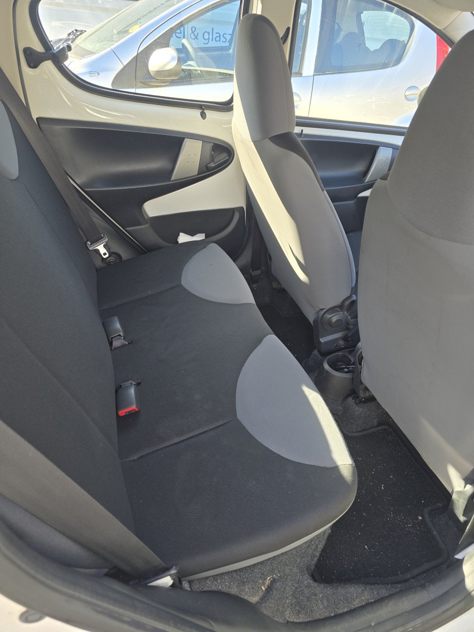 Peugeot 107 1.0 12V 5DR AIRCO 2012