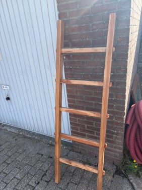 Decoratieve ladder -  trap