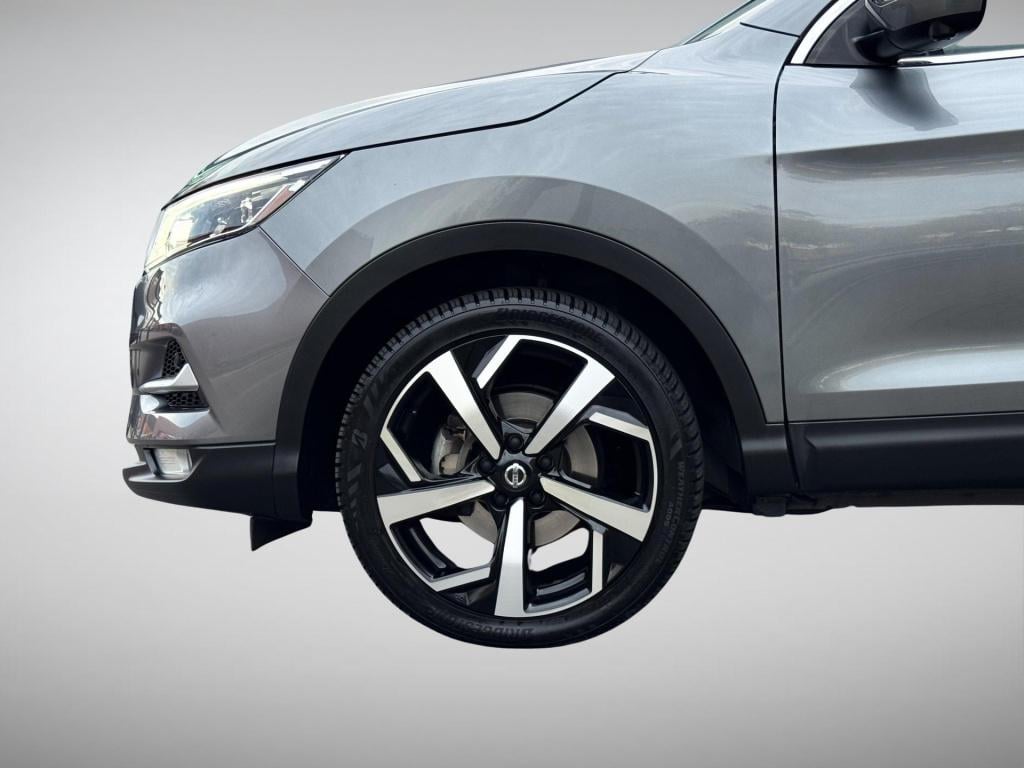 Nissan Qashqai 1.3 dig-t premium edition automaat incl. trekhaak!