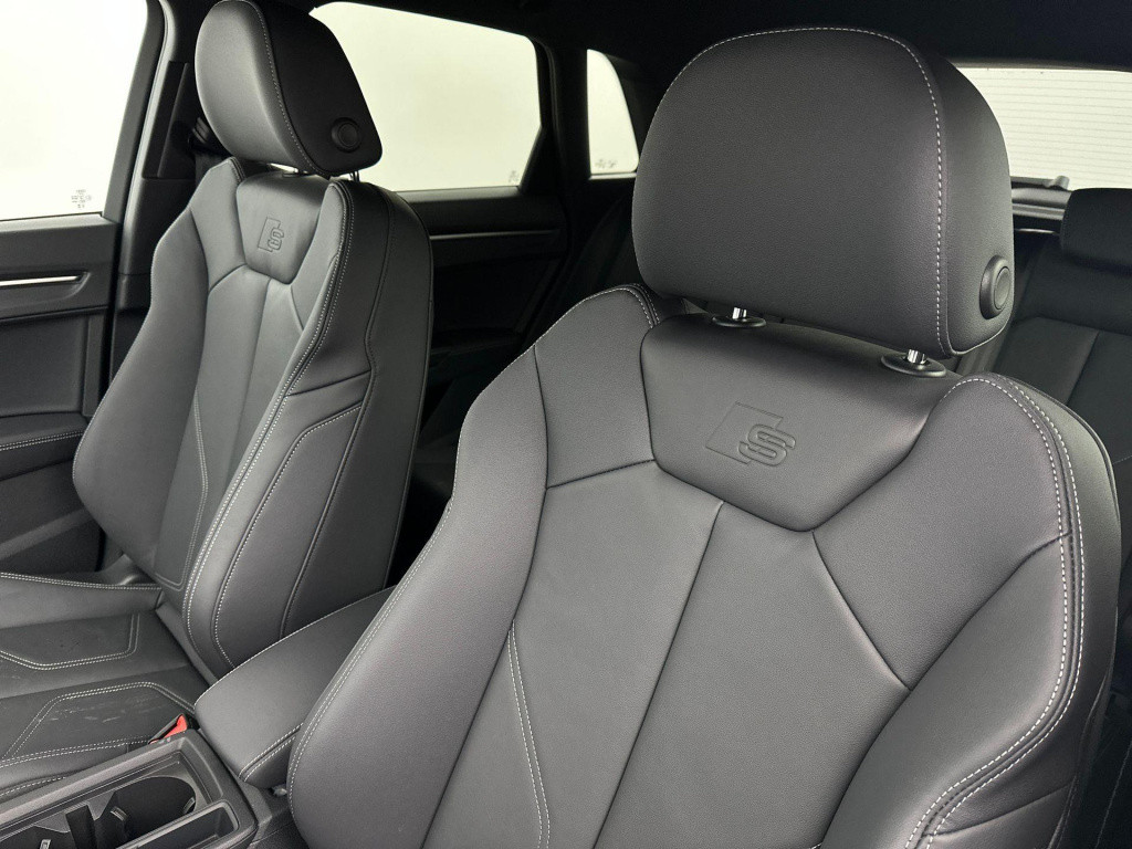 Audi Q3 s edition competition 35 tfsi 110 kw / 150 pk hatc