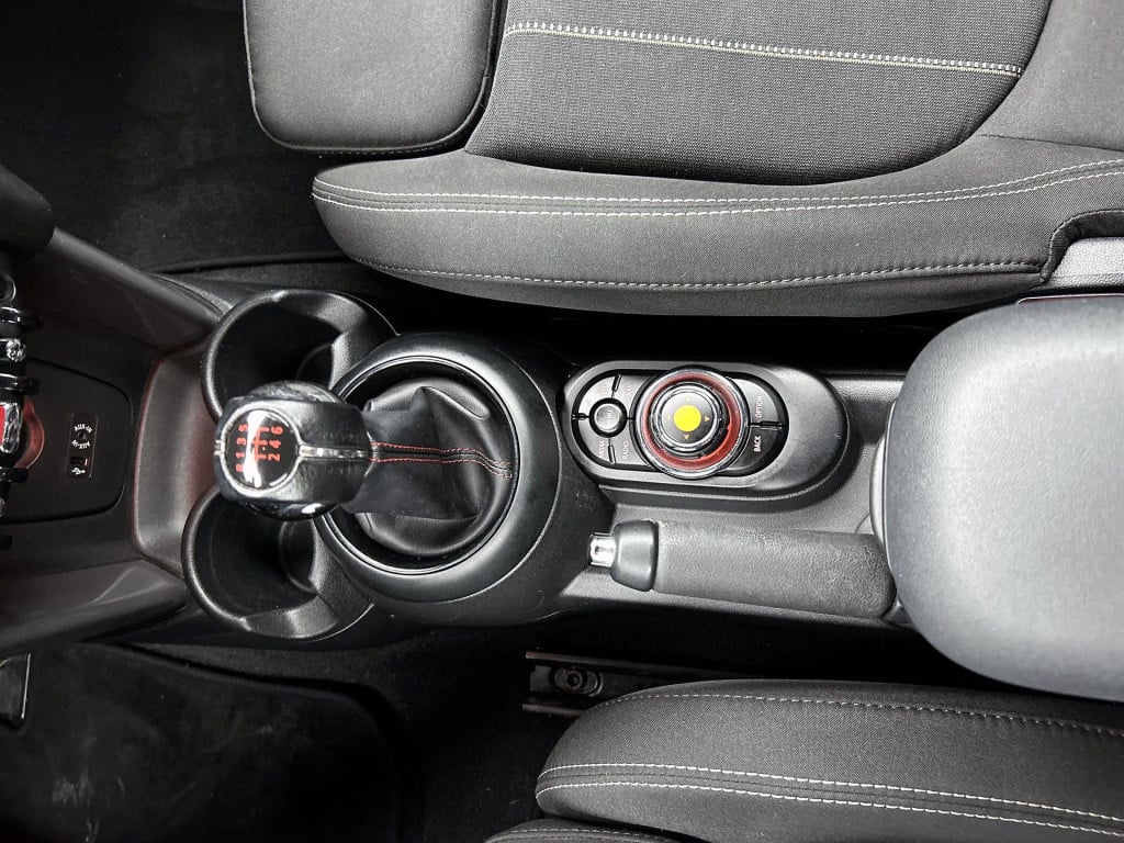 Mini Cooper mini 1.5 business | airco | aux | navigatie | sport stoelen | b