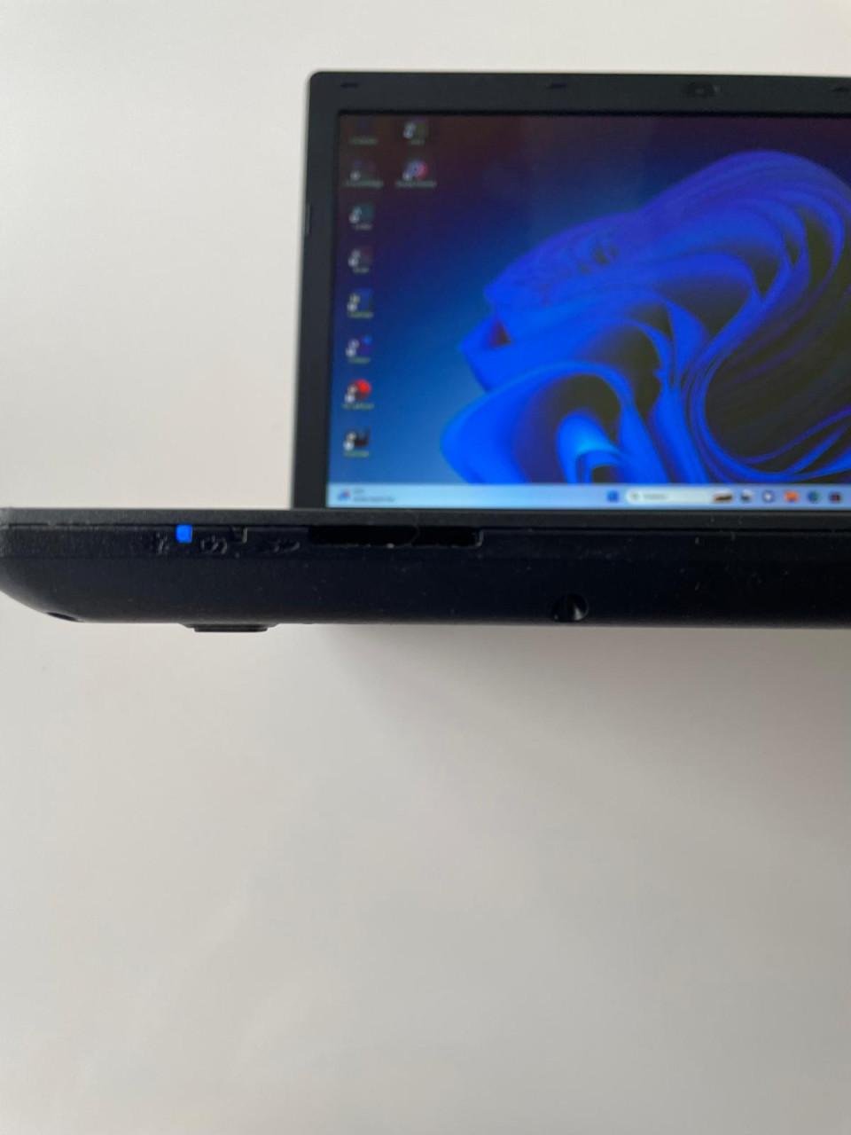Acer 17 inch | Windows 11 SSD Office en nieuwe accu + muis