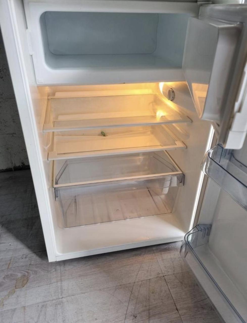 AEG Tafelmodel Koelkast met vriesvak 85x55 cm. Energielabel A+