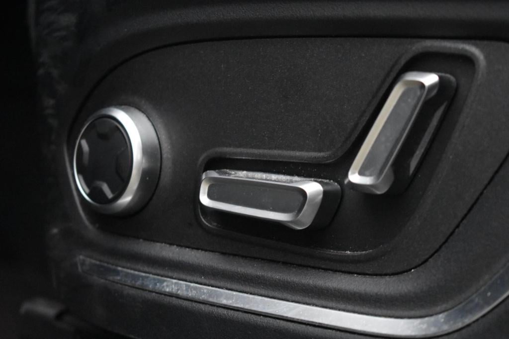 Lynk & Co 01 1.5 | trekhaak | infinity | soh 94% | pano | nap | dealer onde