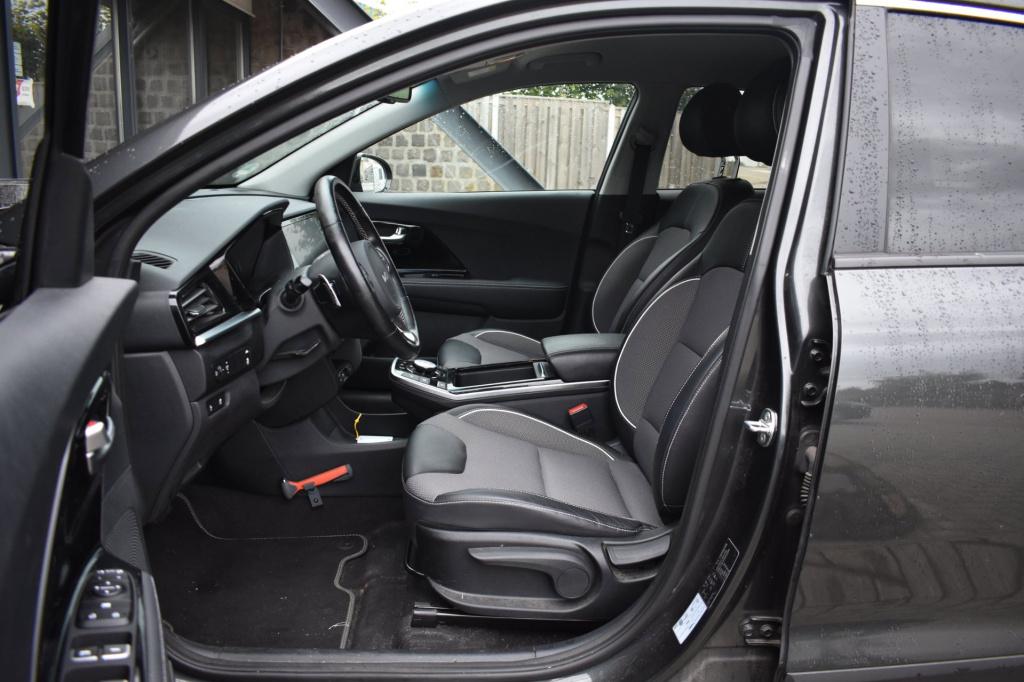 Kia E-niro edition 64 kwh soh 97,8% | stoelverwarming | nap | camera | stuu
