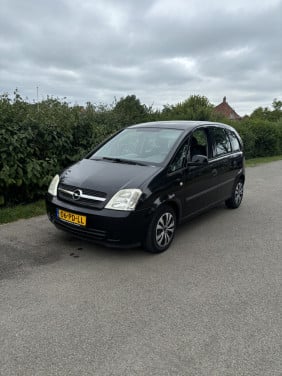 Opel meriva voljaar apk!