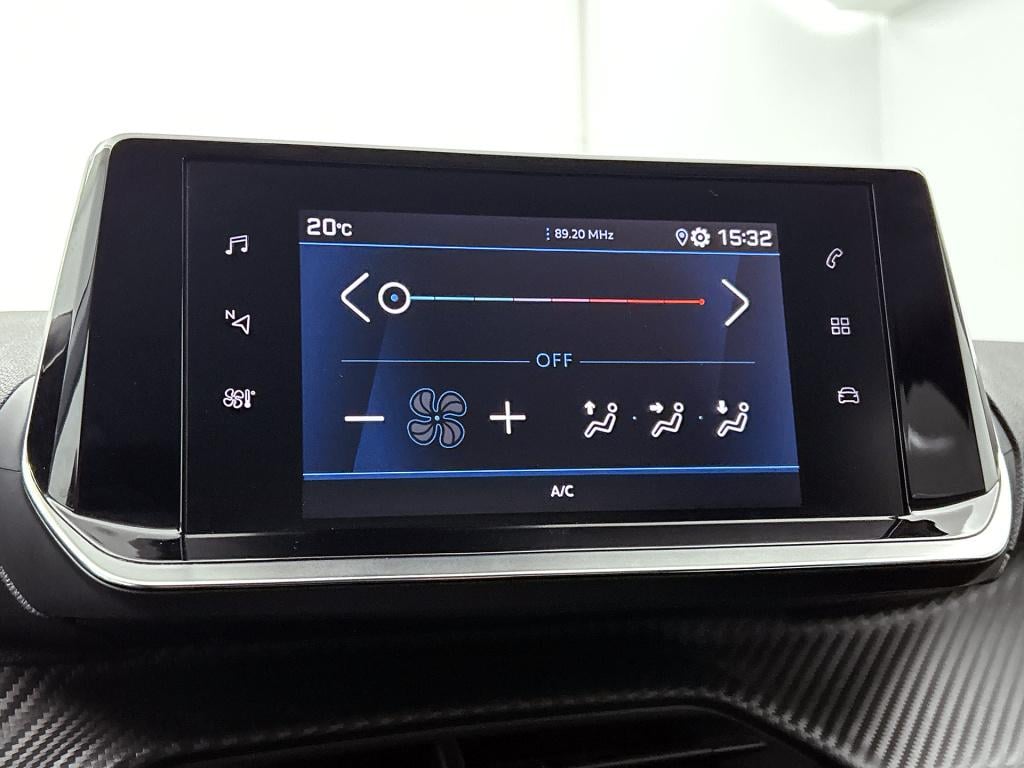 Peugeot 208 75 pk style | rijklaar | apple carplay / android auto | parkeer