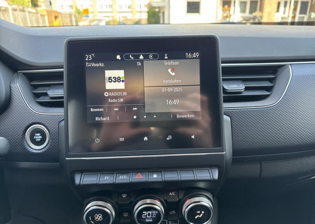 Renault Arkana 1.6 e-tech hybrid 145 zen