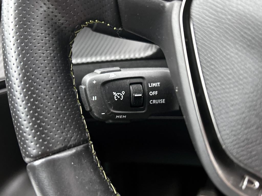 Peugeot 2008 130 pk gt-line | rijklaar | adaptive cc | navigatie | 3d cockp