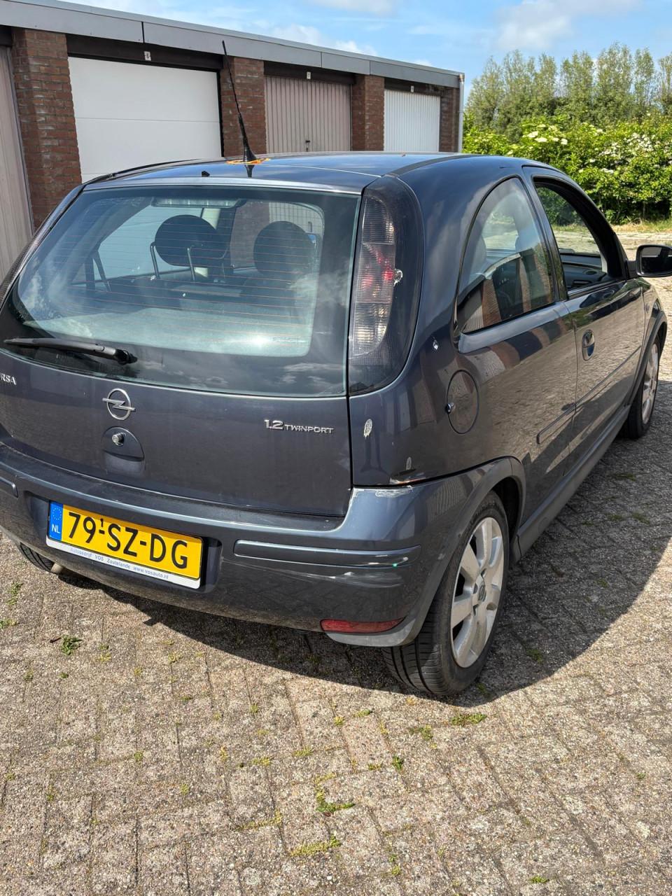 Opel Corsa C 2006