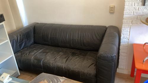 Gratis zetel en 2 Bankstellen en hoekbank