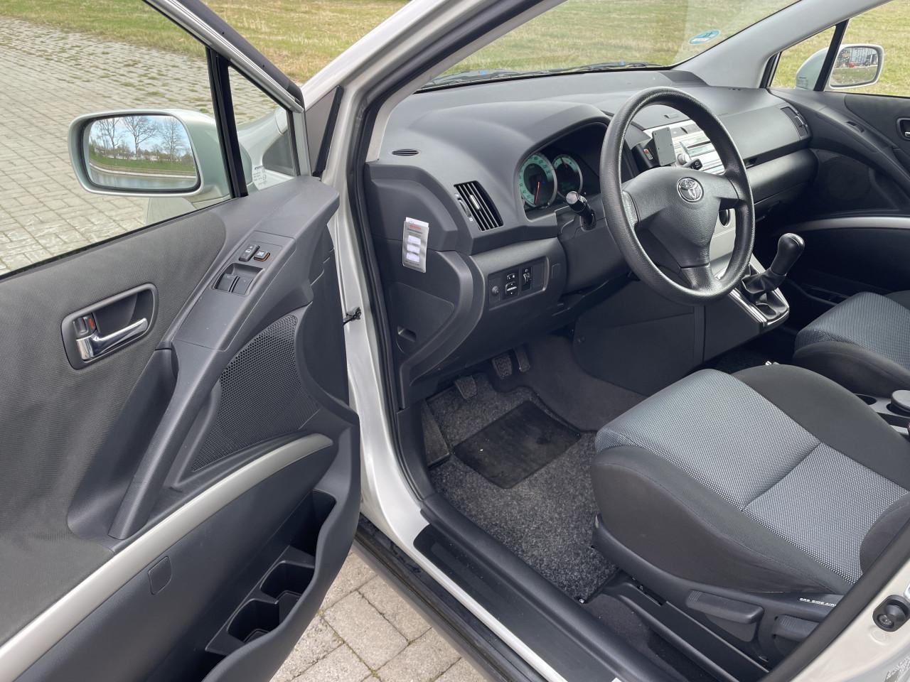 Nissan qashqai 1.2 acenta suv