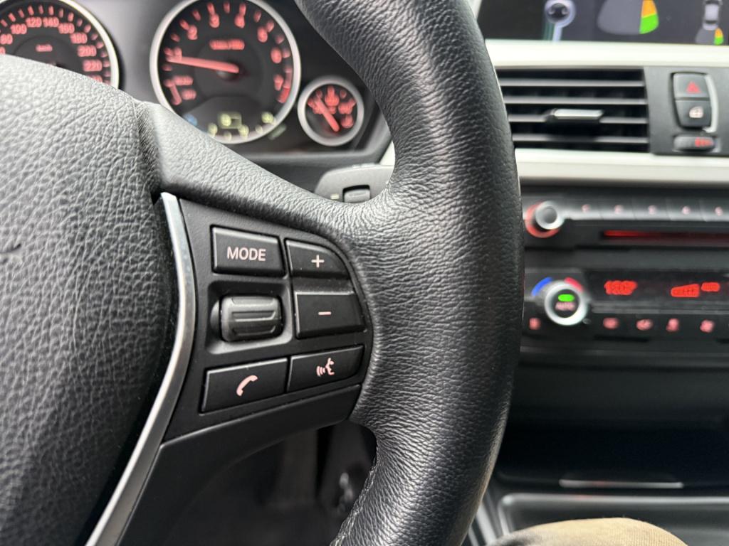 BMW 3-serie 320i 184pk executive sportline sedan