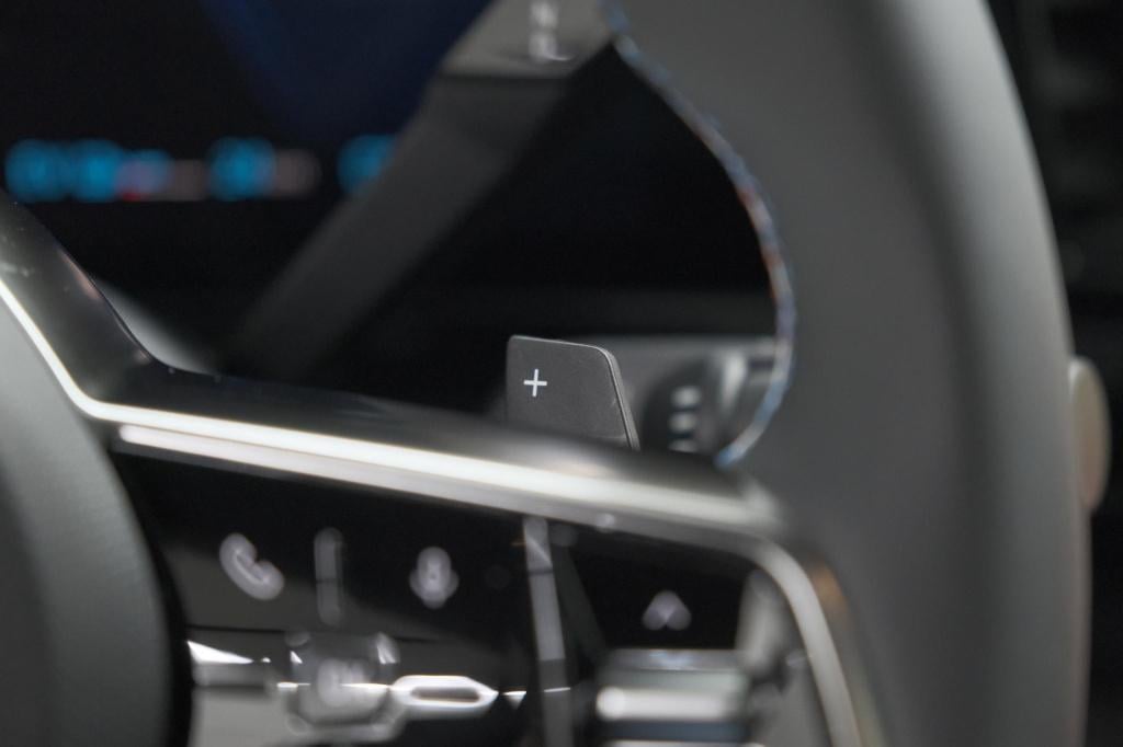 Renault Rafale 1.2 e-tech 4x4 plug-in hybrid 300 atelier alpine | panoramad