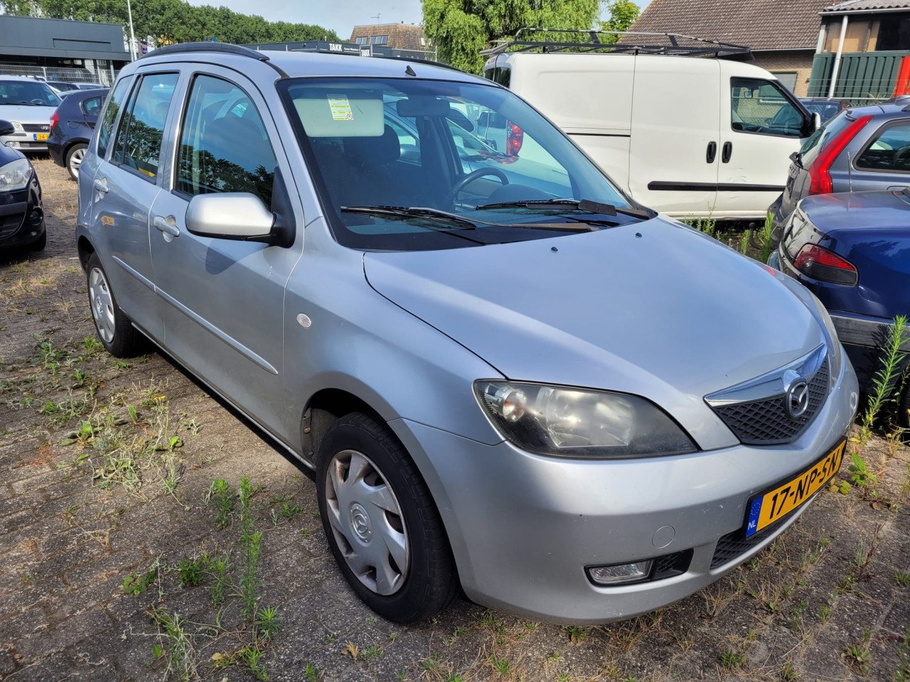 Mazda 2 1.4-16V nieuwe Apk