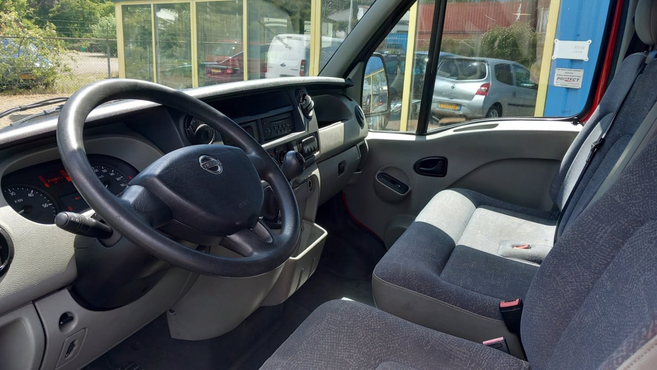Nissan INTERSTAR 100.2.8 2.5 DCI 308L bj:2008 airco apk 2026 !!