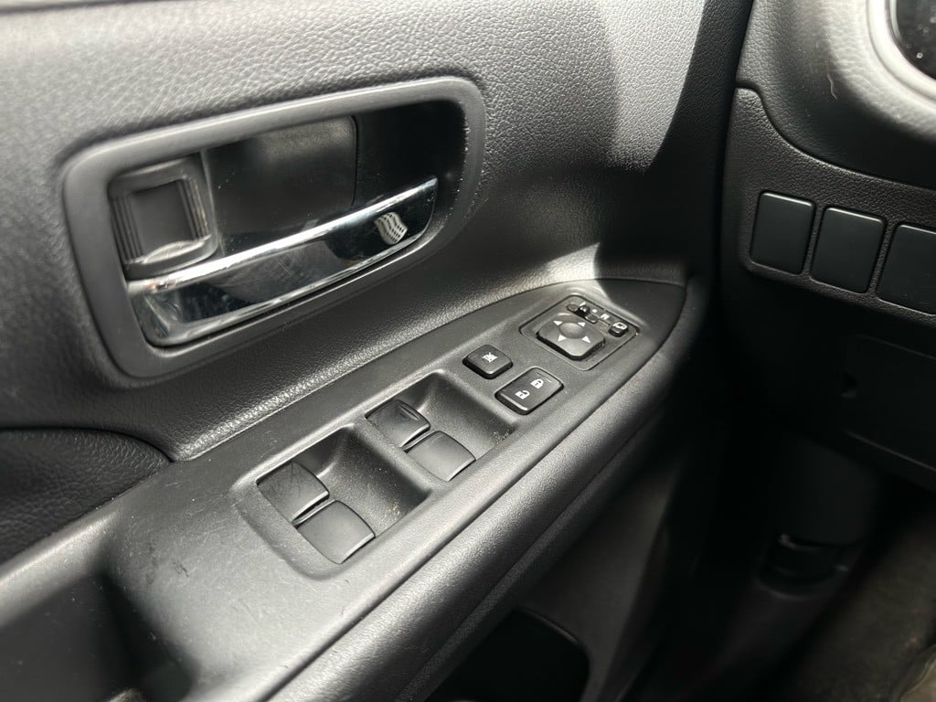Mitsubishi Outlander 2.0 phev instyle