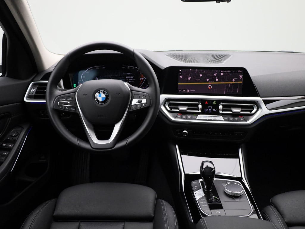 BMW 3-serie touring 318i corporate executive | automaat | lmv | parkeer sen