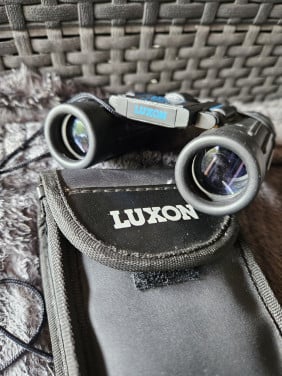 Kleine zgan krachtige rubberen LUXON verrekijker 8x 21...