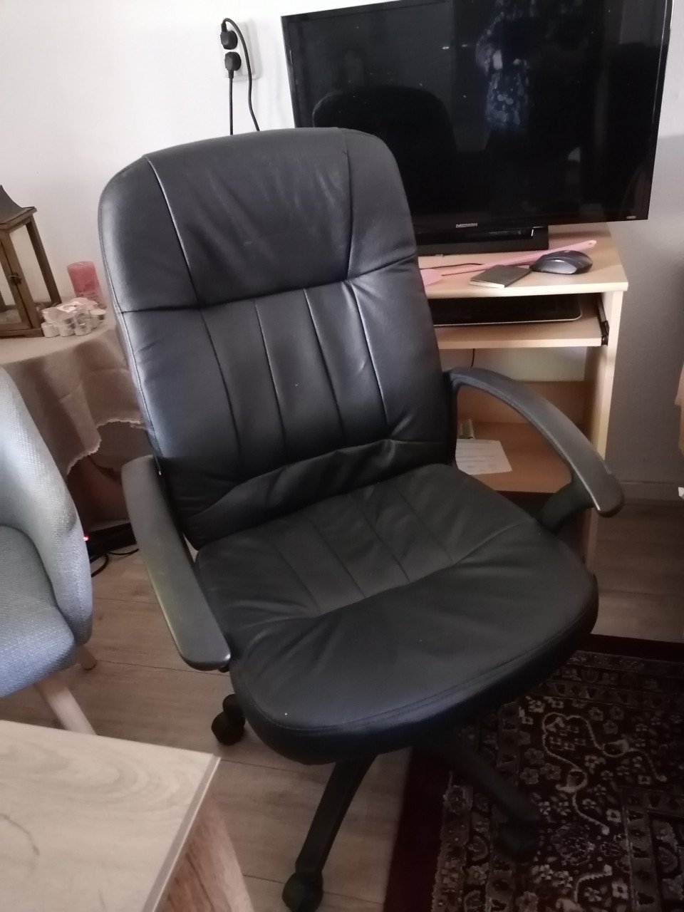 Burostoel in goede staat