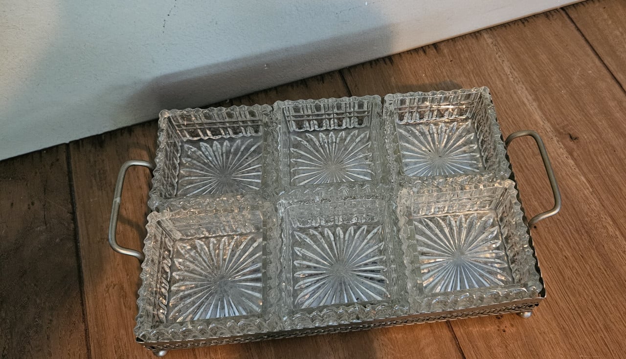 Plateau met 6 schaaltjes