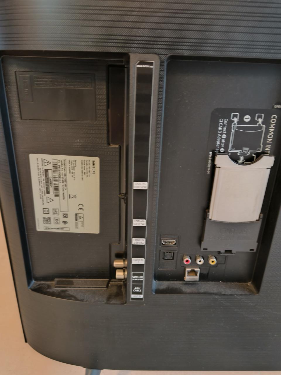 Samsung QLED 4K 43 inch smart tv