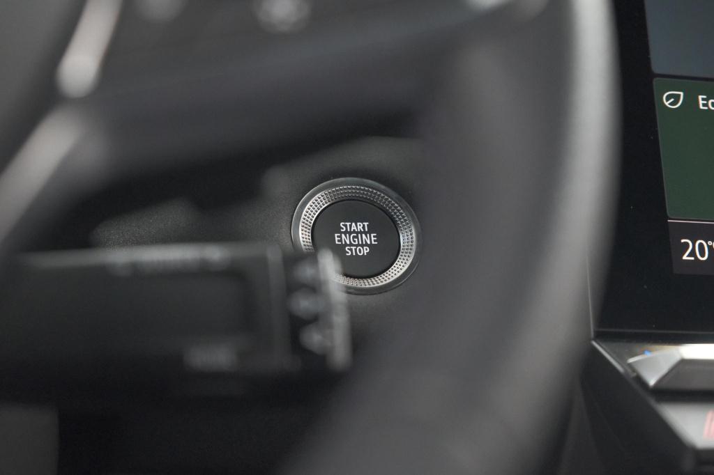 Renault Captur mild hybrid 160 edc techno | pack winter | camera | adaptiev