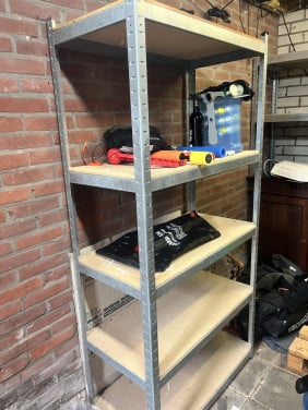 Stellingkast 2 stuks