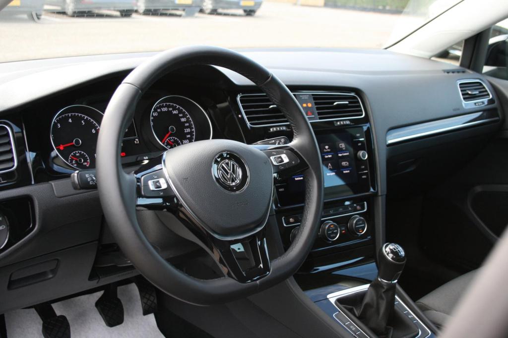 Volkswagen Golf variant 1.5 tsi highline