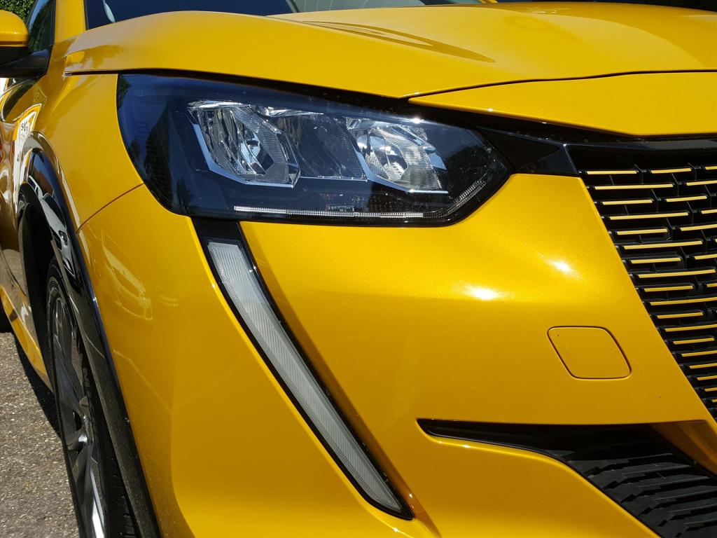 Peugeot 208 ev 50kwh 136pk allure pack 3d cockpit | apple carplay & android