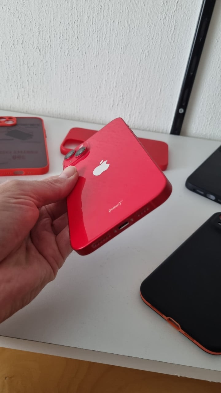 Iphone 14 Plus Rood