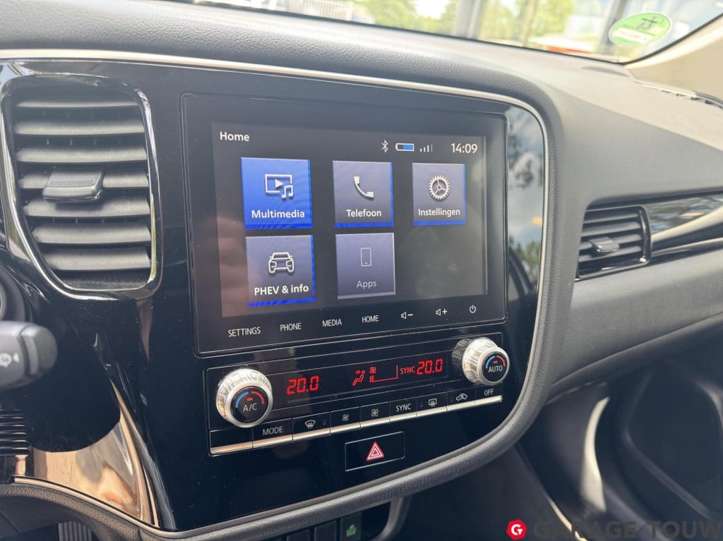 Mitsubishi Outlander 2.4 phev pure+ afn.trekhaak + winterset