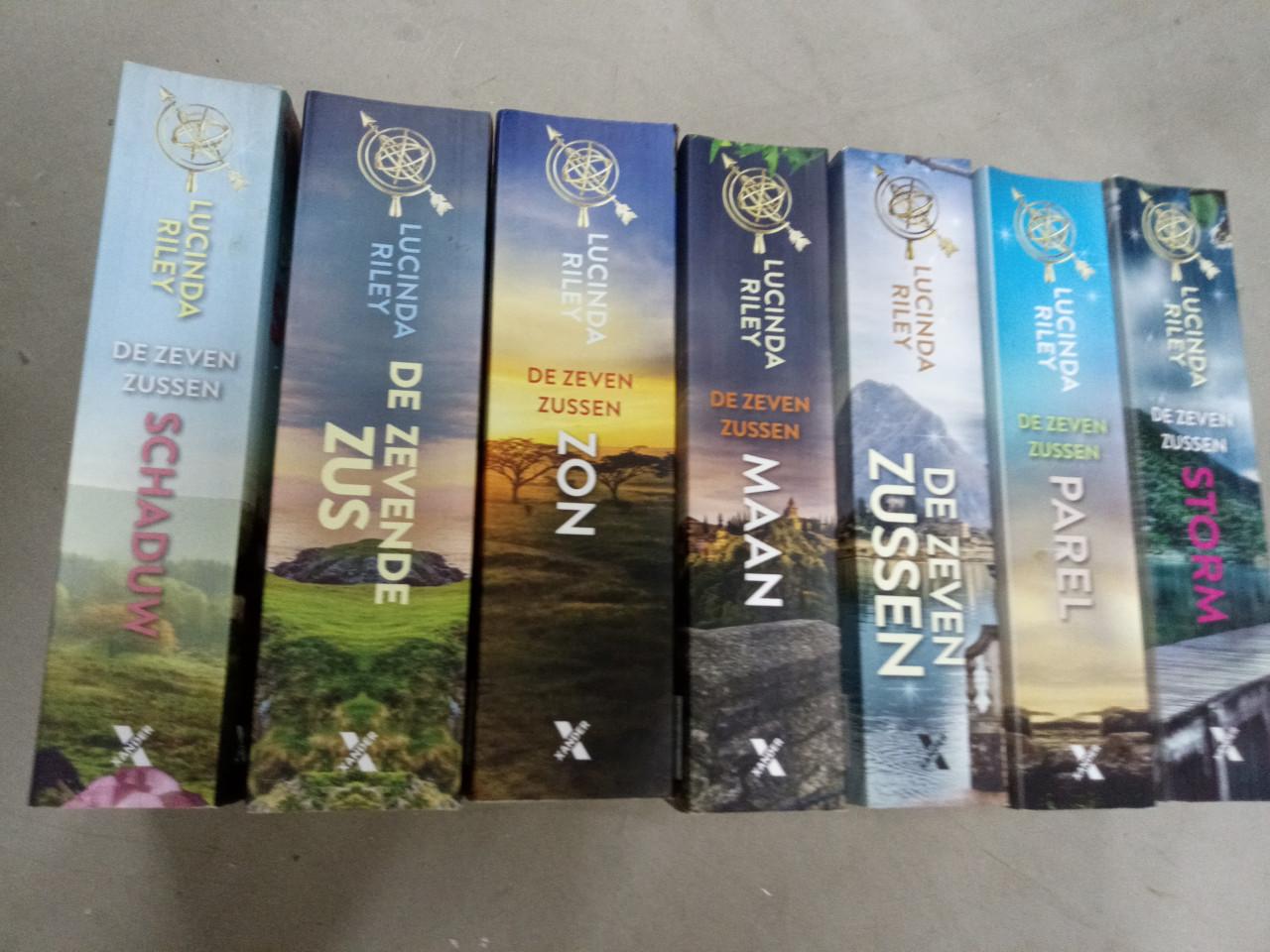 Zevendelige "Zeven Zussen" serie van Lucinda Riley