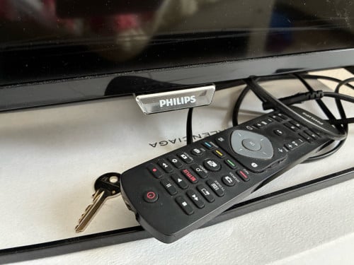 Philips 40 inch smart lcd tv