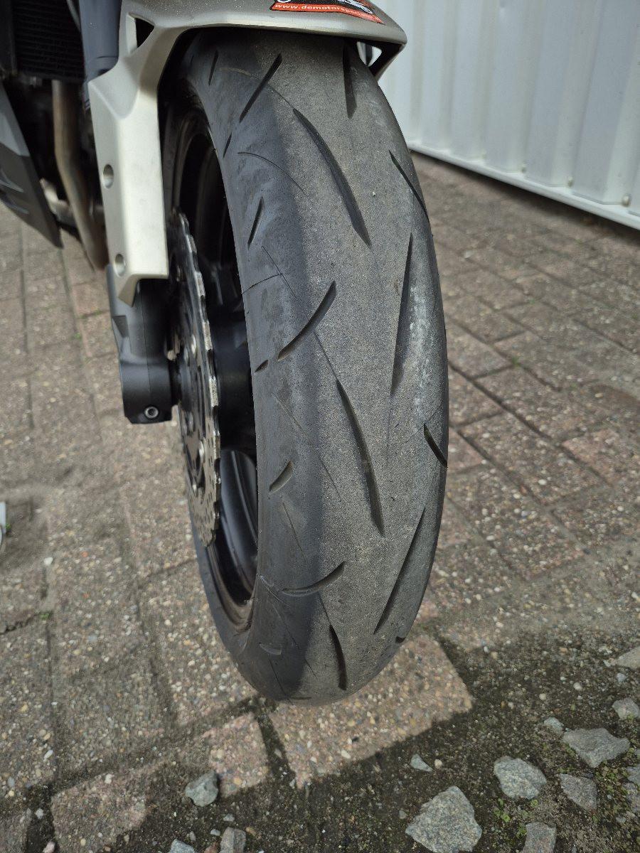 Kawasaki Versys 1000GT uit 2016, dikke Allroad motor