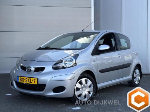 Toyota Aygo 1.0-12v comfort navigator