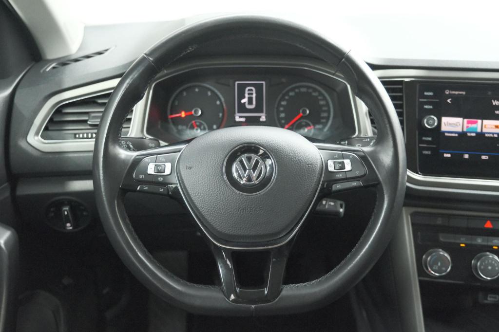 Volkswagen T-roc 1.0 tsi style business 116pk | trekhaak | adaptieve cruise