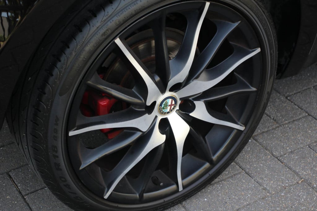 Alfa Romeo MiTo 0.9 twinair sportiva - leder - navi - pano - 18inch - org n