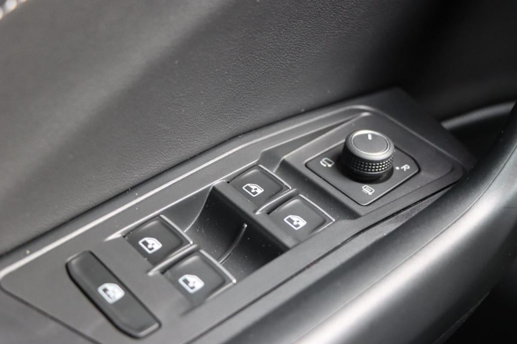 Volkswagen T-roc 1.5 tsi r-line 150pk dsg7