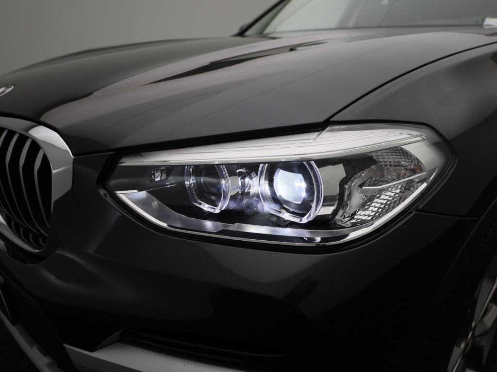 BMW X3 xdrive30e (135 kw) | automaat | panoramadak | trekhaak 2.000 kg | st