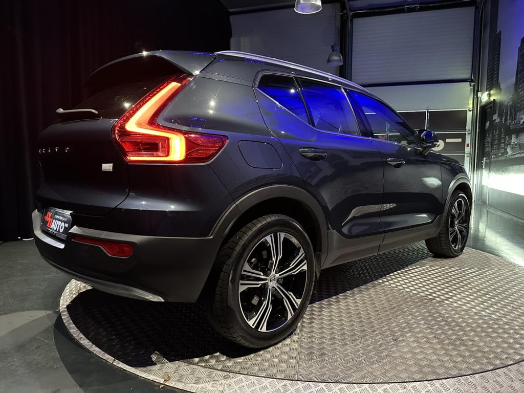 Volvo XC40 1.5 t5 recharge inscription expression